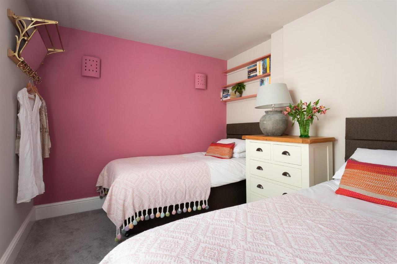 Gulls Rest - Charming Cottage In The Heart Of Historic Dartmouth Kültér fotó